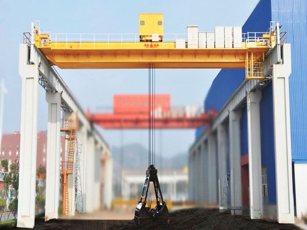 qz电动双梁抓斗桥式起重机