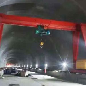 MH型电动葫芦门式起重机（箱式）